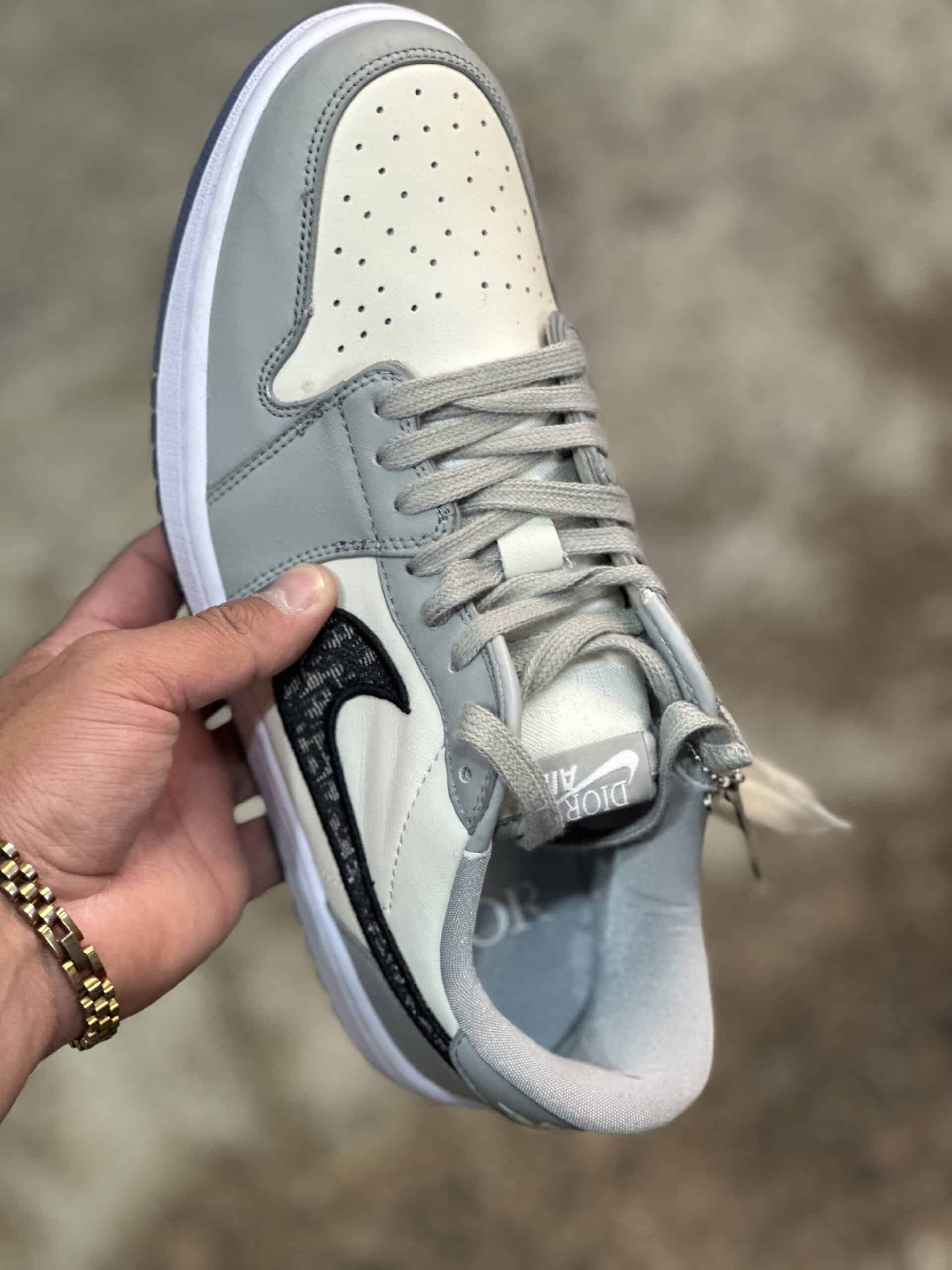 AIR DIOR