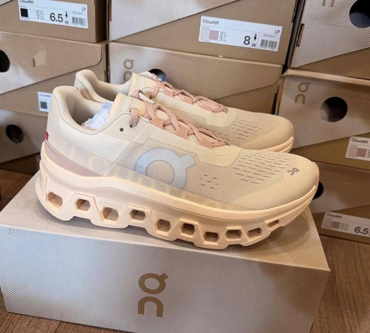 Oncloud Monster pink