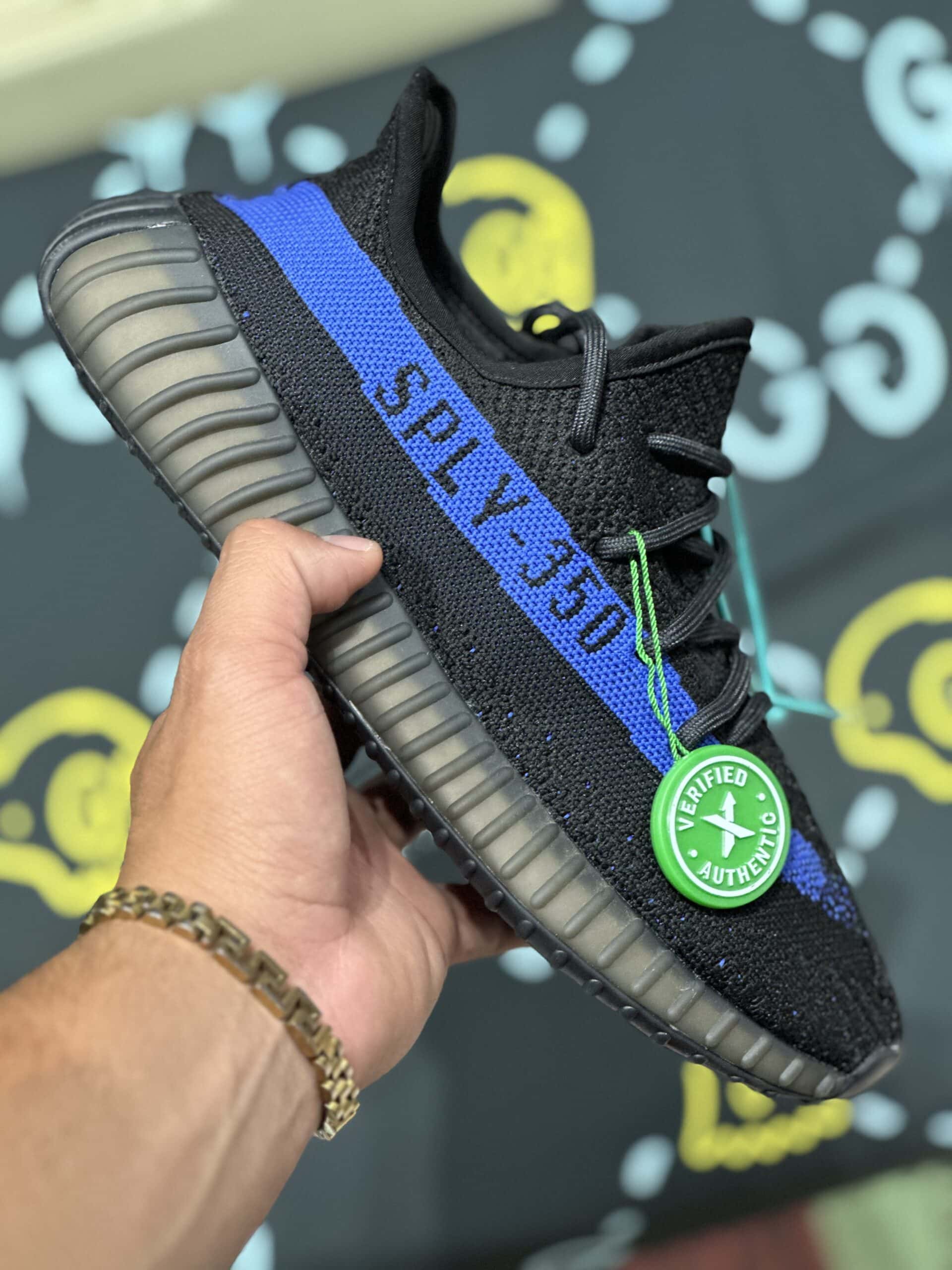 Yeezy Dazling Blue