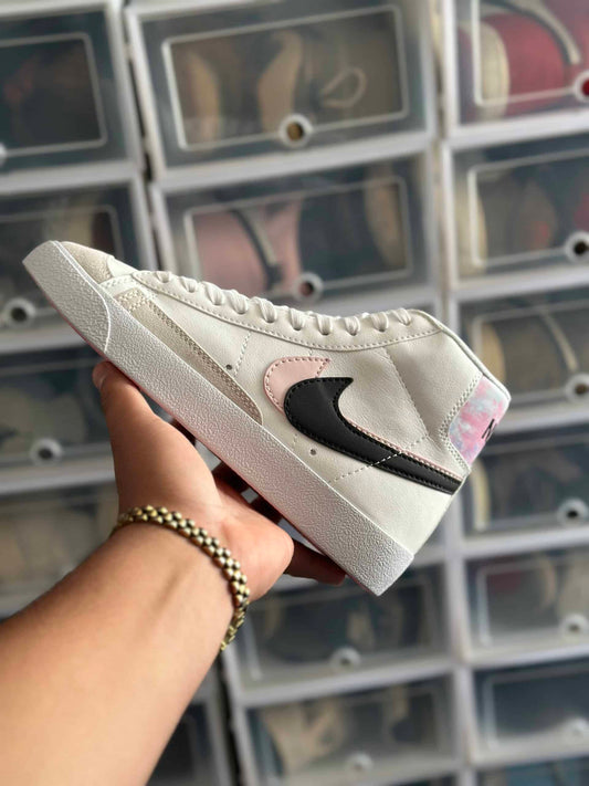 Blazer Mid