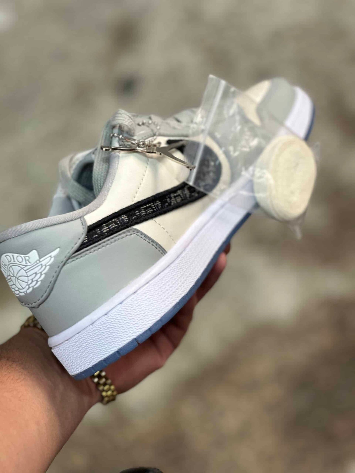 AIR DIOR