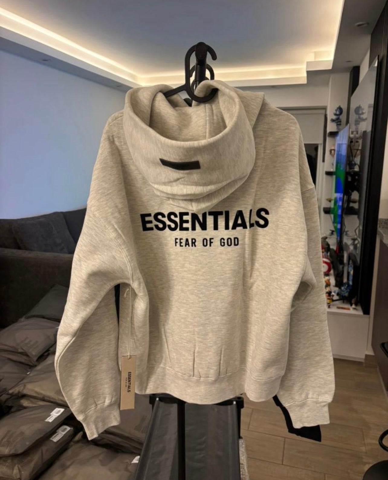 Essentials 5