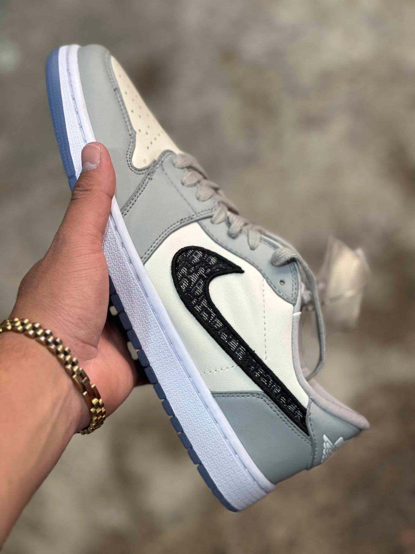 AIR DIOR