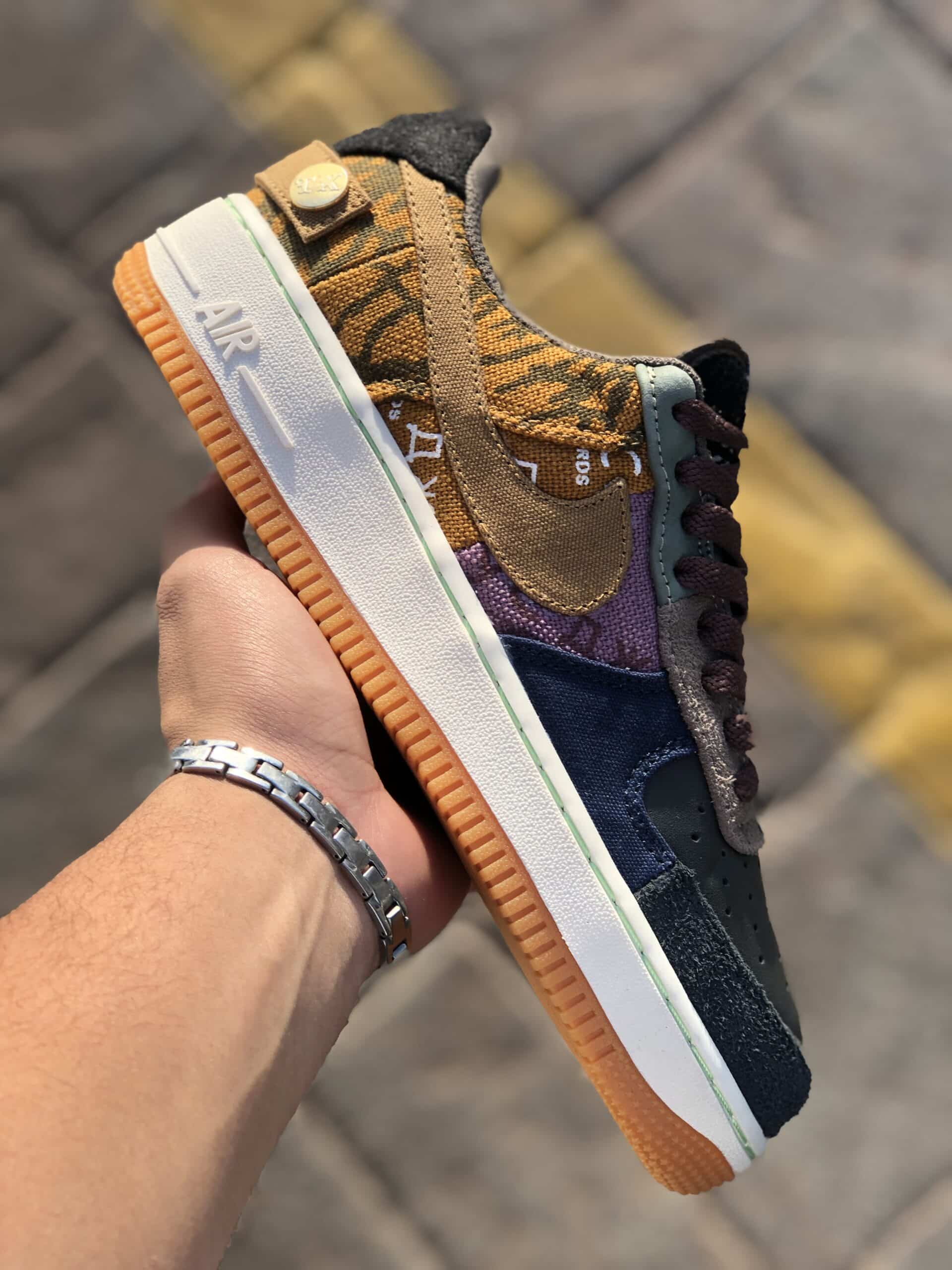 AF1 Travis Fossil