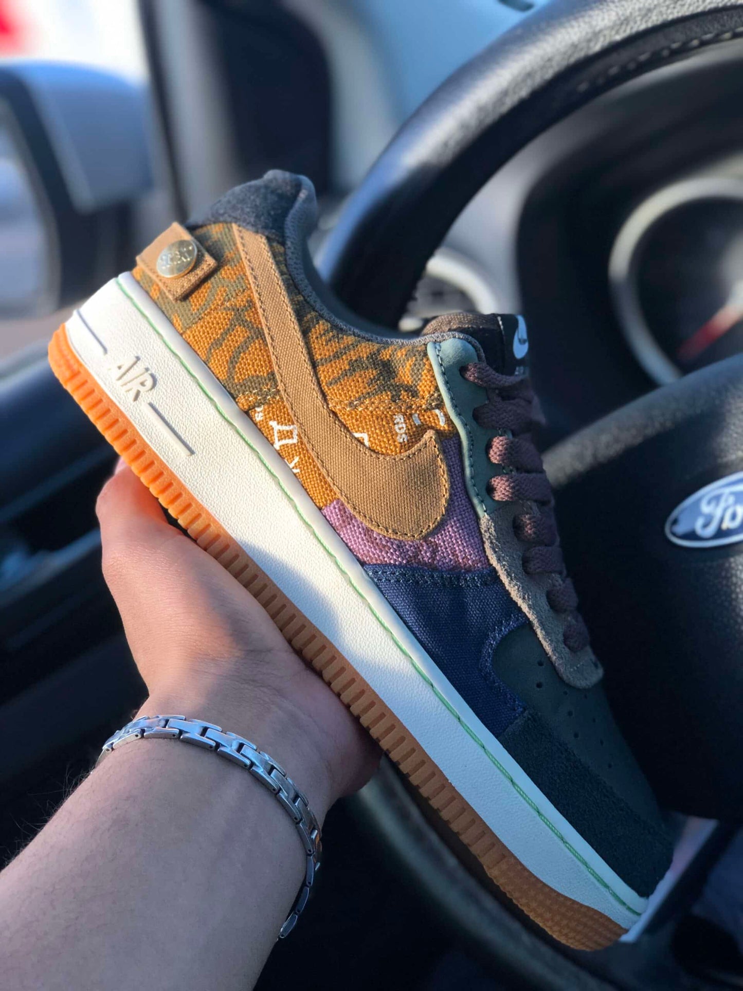 AF1 Travis Fossil