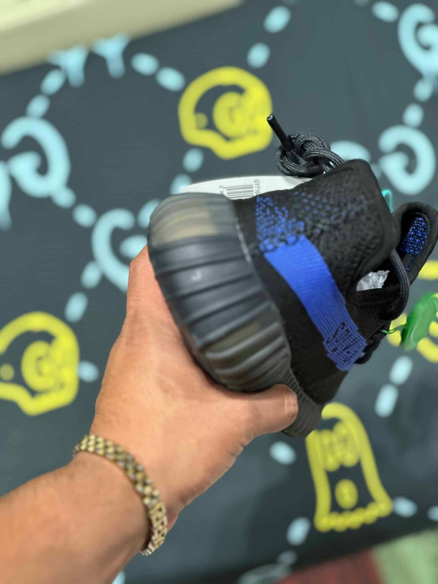 Yeezy Dazling Blue