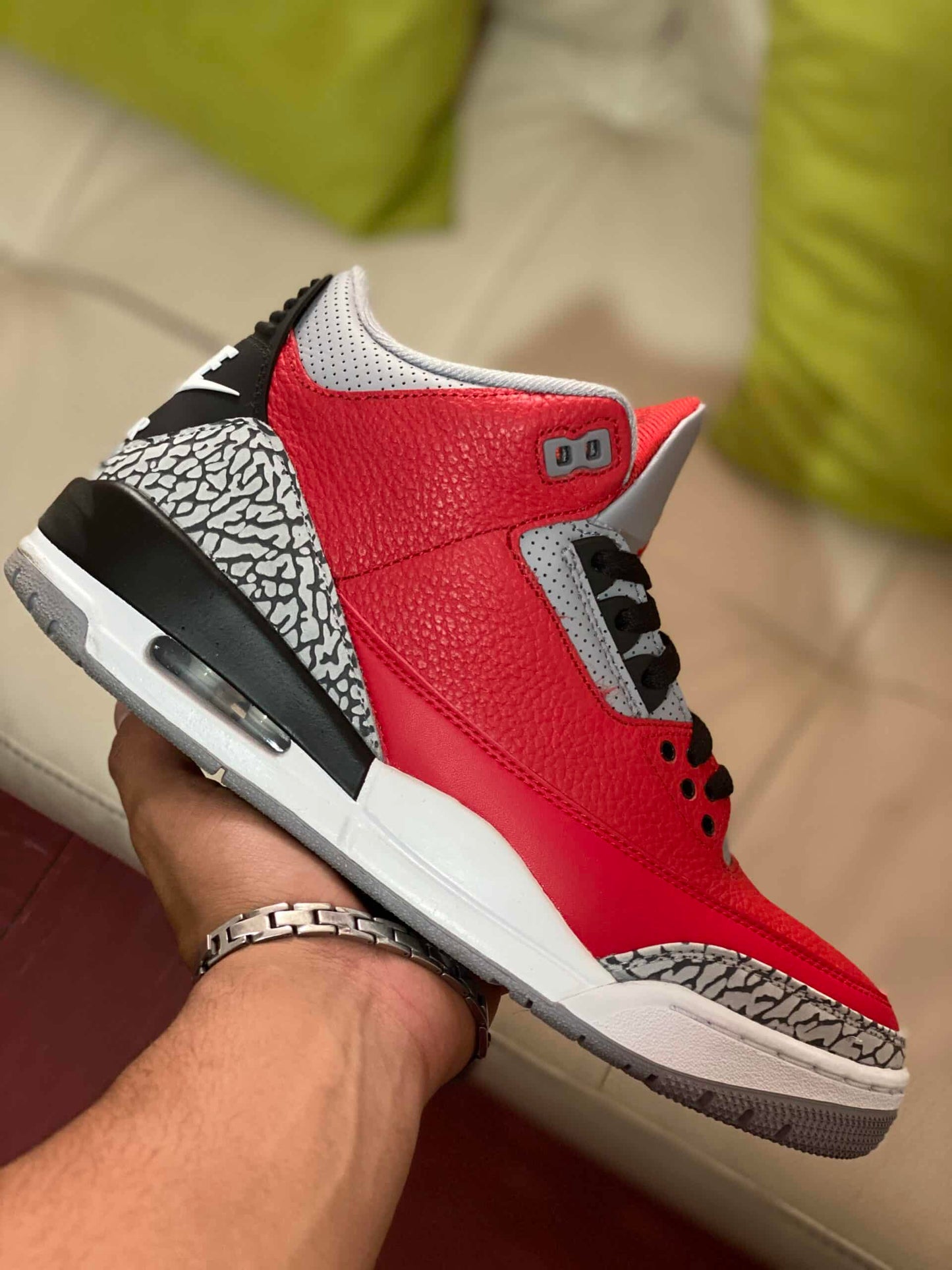Jordan 3 Red Cement