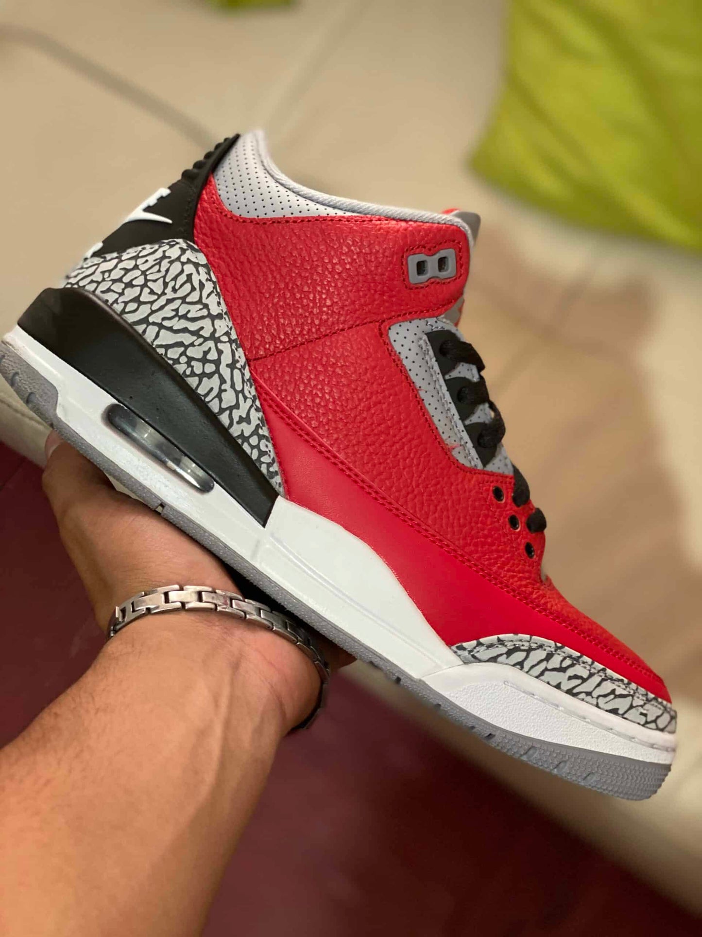 Jordan 3 Red Cement