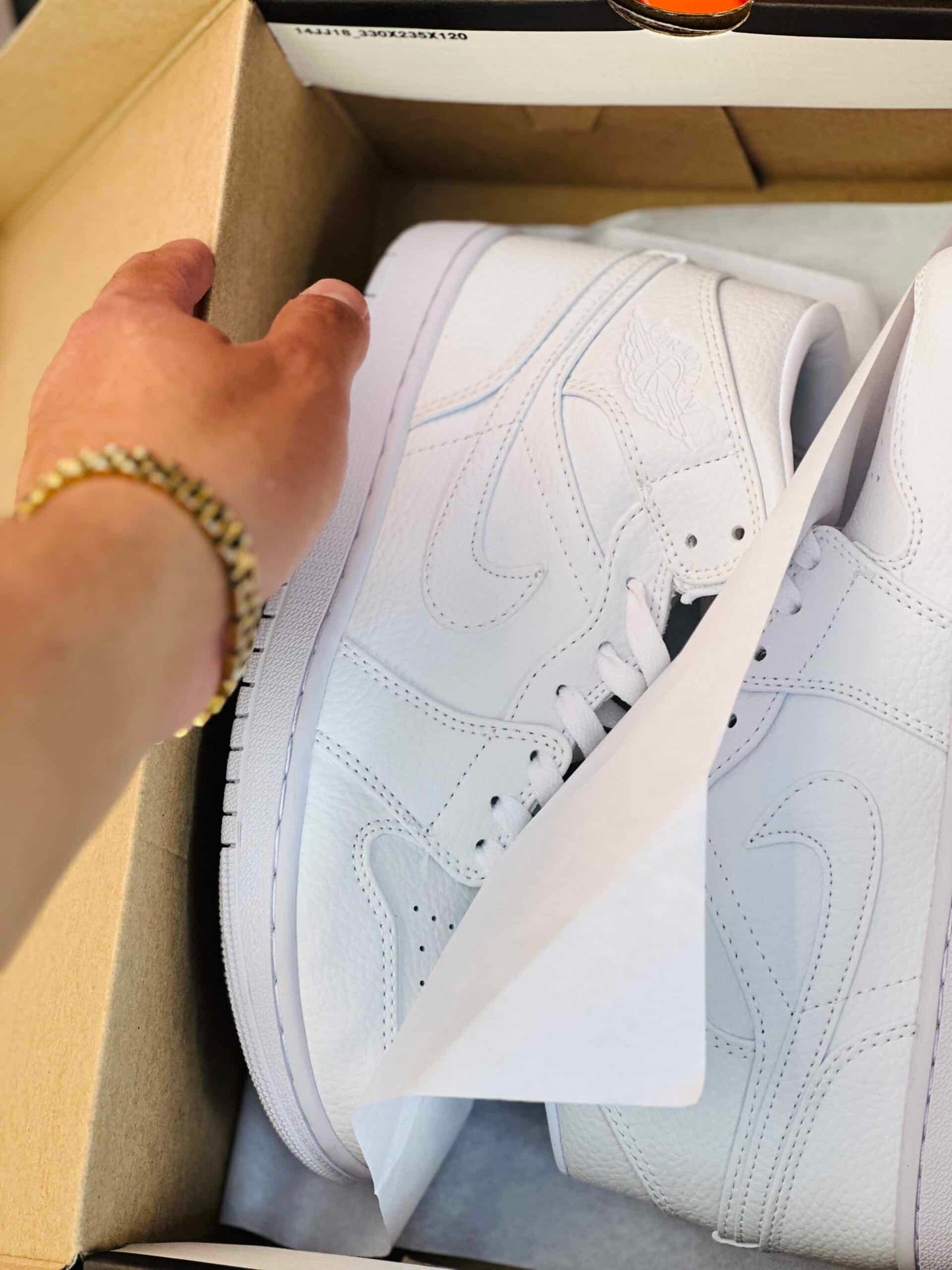 Jordan 1 Triple White