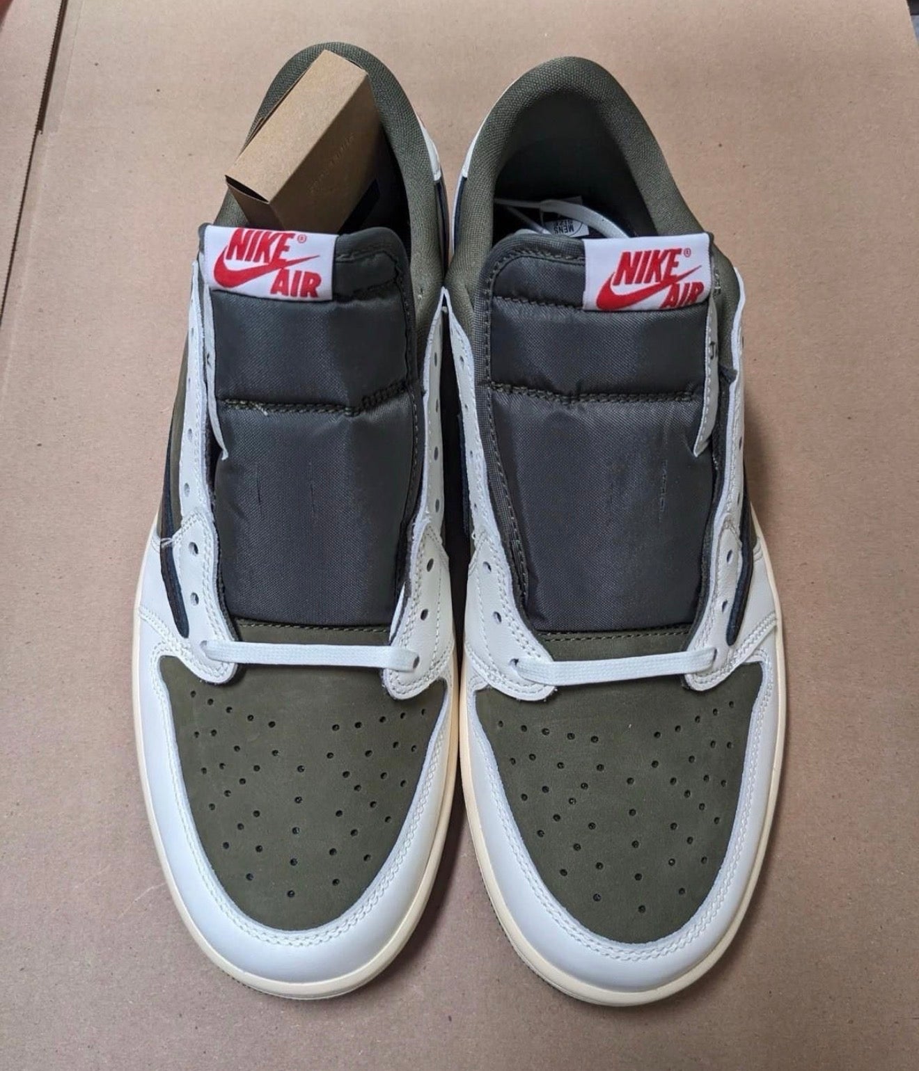 Travis Medium Olive