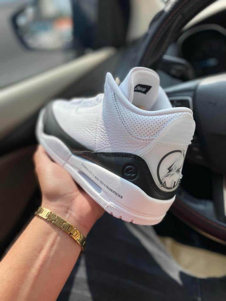 Jordan 3 Fragment