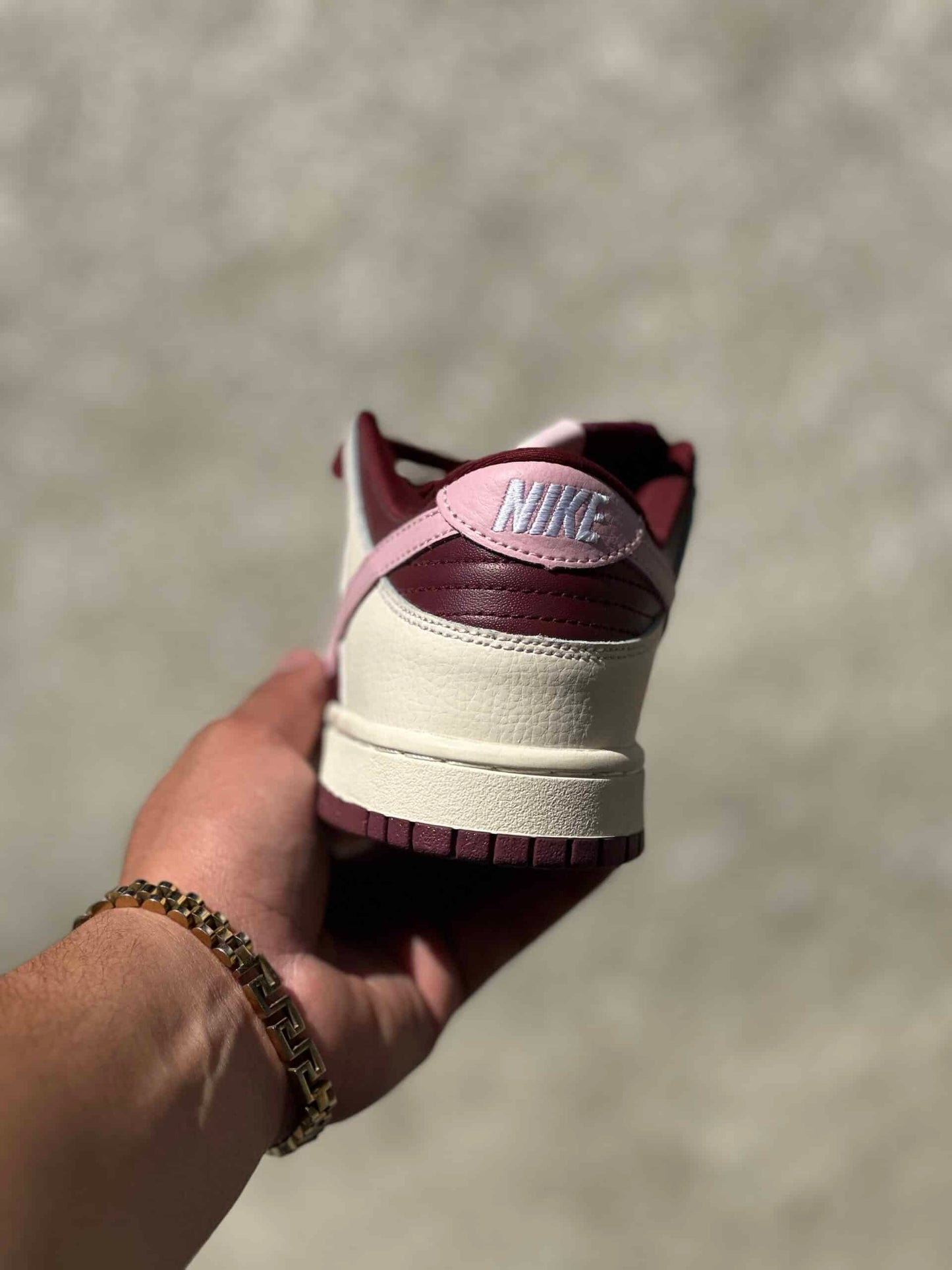 Nike Dunk Low Valentine Day