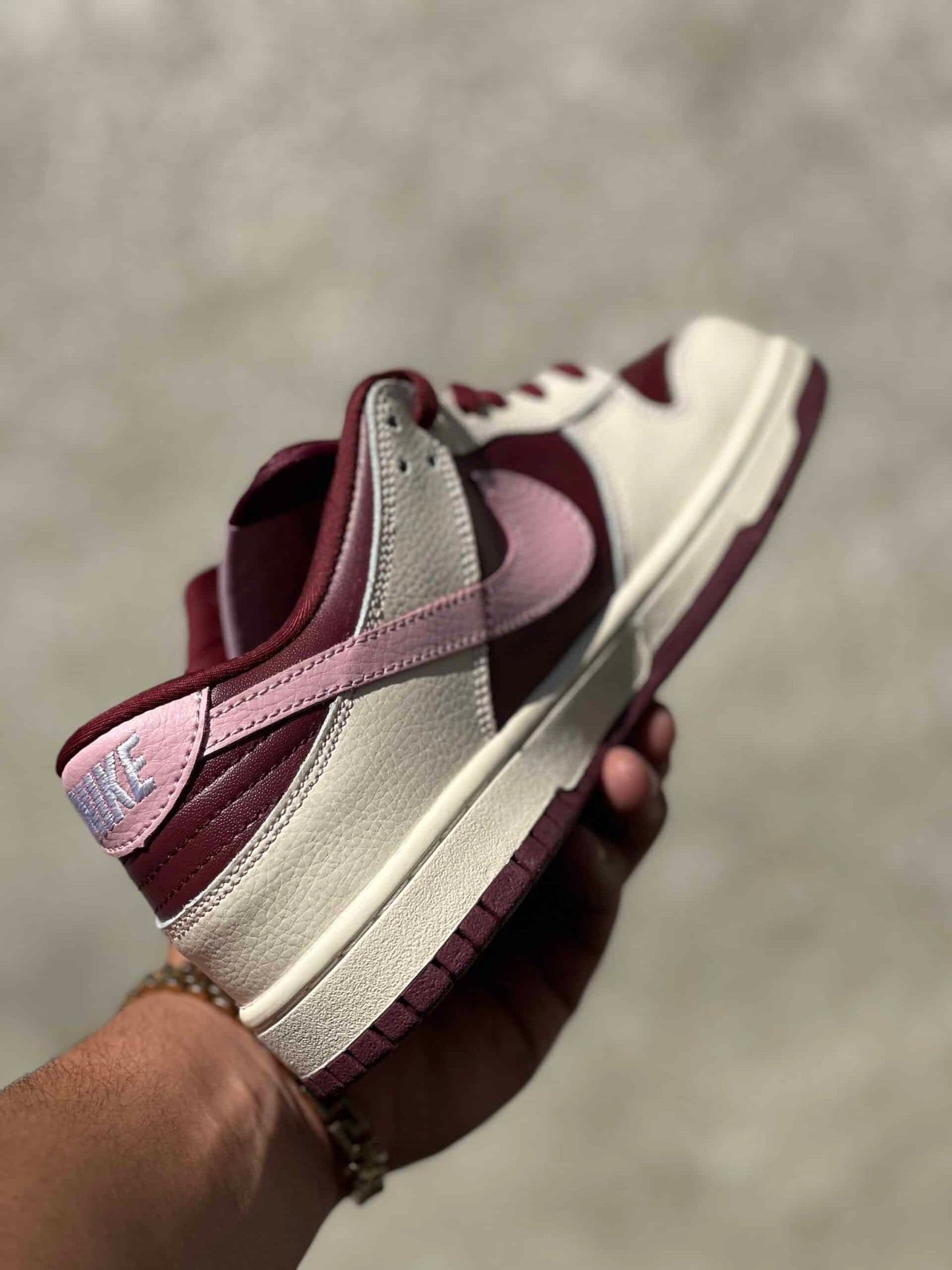 Nike Dunk Low Valentine Day