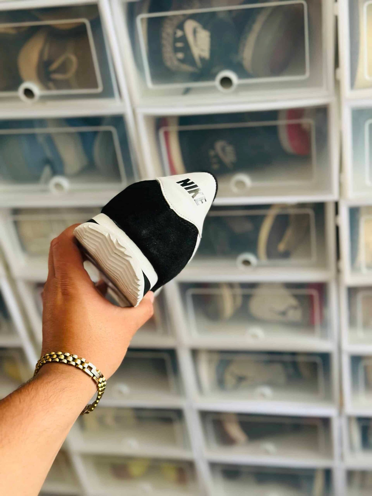 Cortez Black