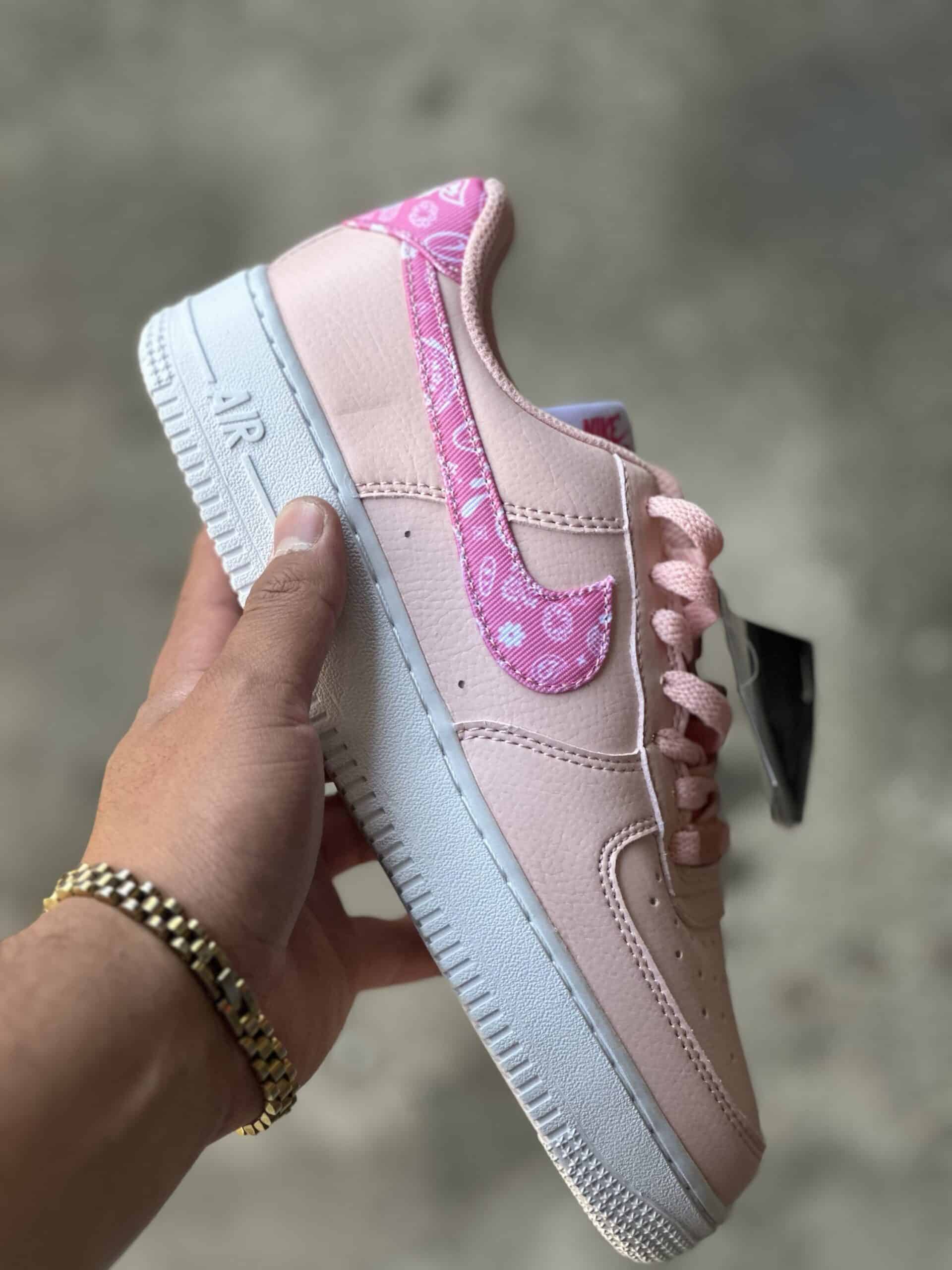 AF1 PINK