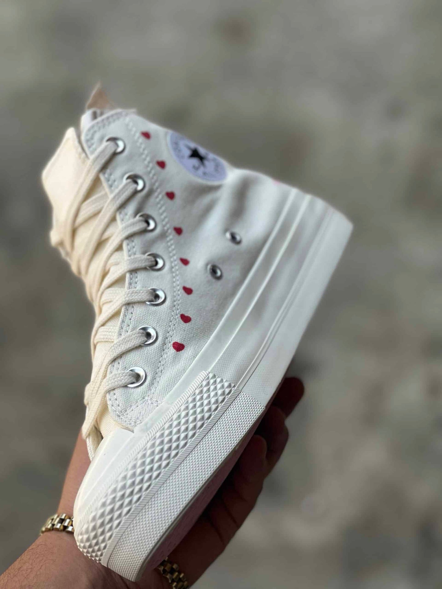 CONVERSE