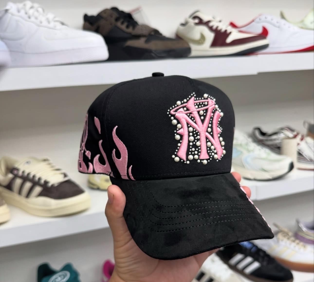 31 HATS San Valentín