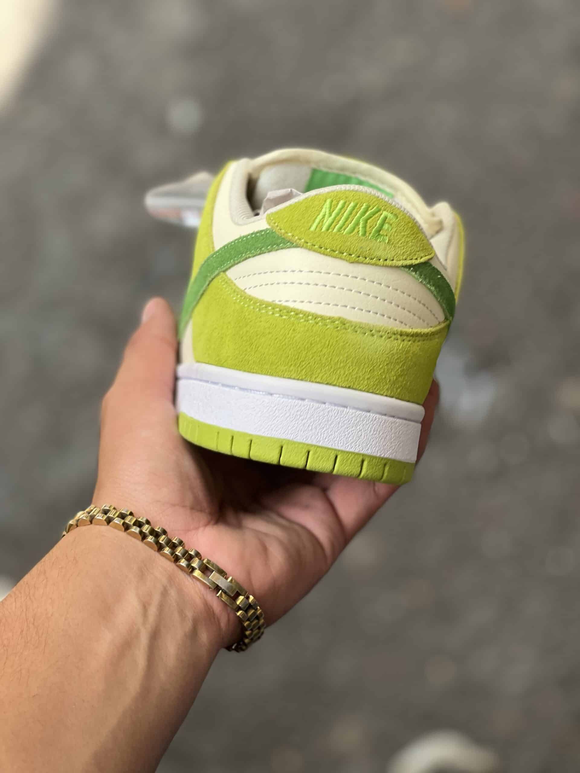 Dunk sb Apple