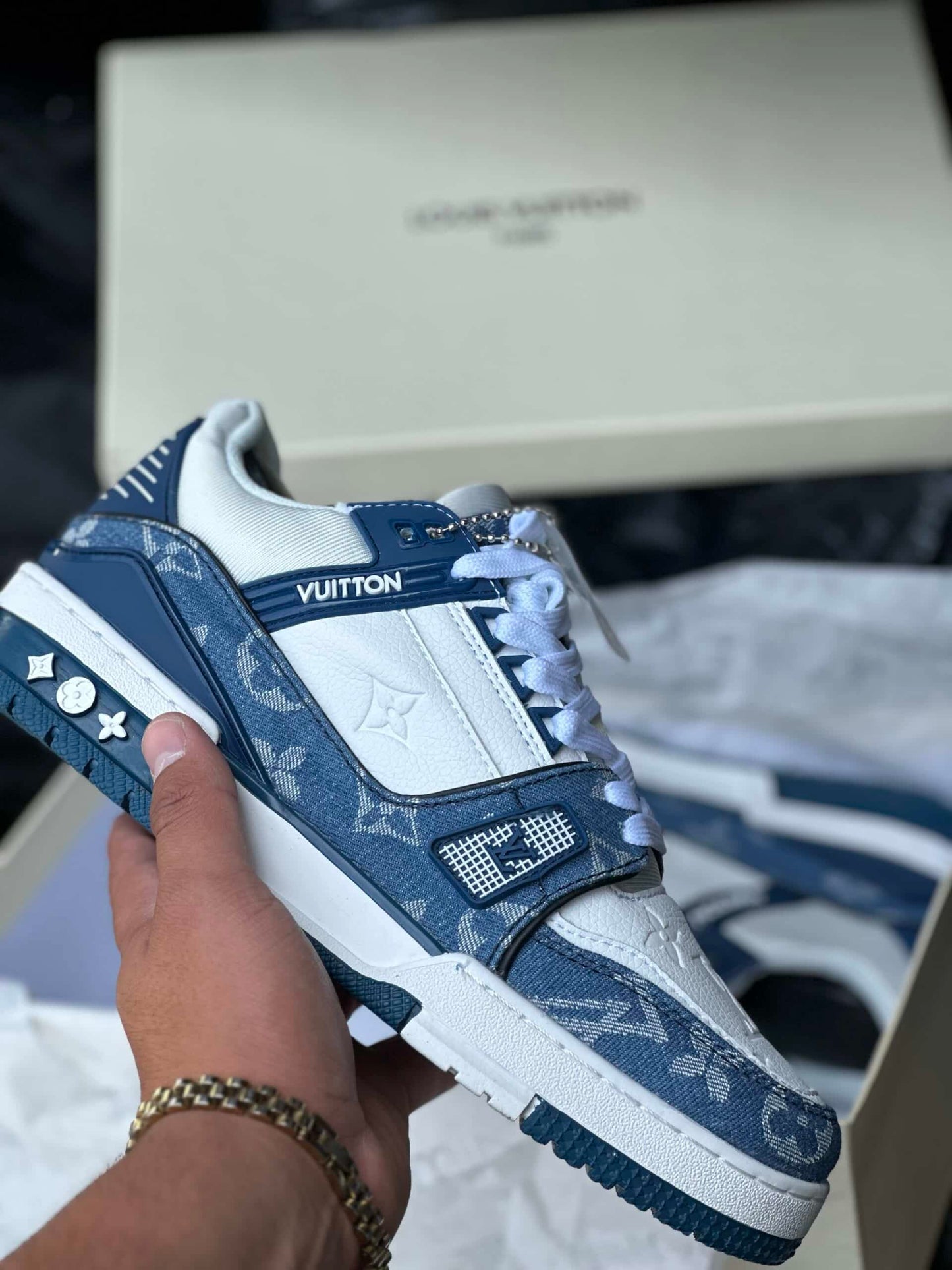 Louis Vuitton Trainer denim (diseñador)