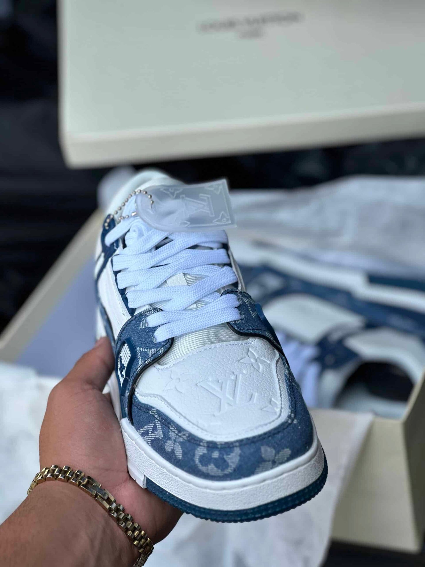 Louis Vuitton Trainer denim (diseñador)