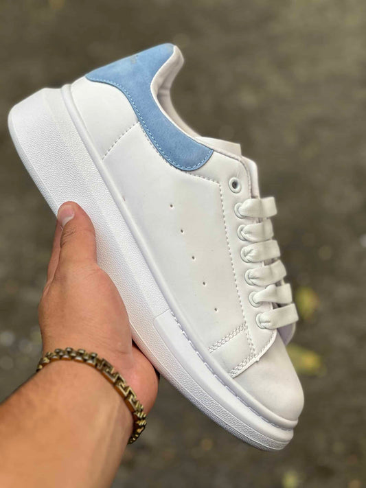 Alexander McQueen blue (diseñador)